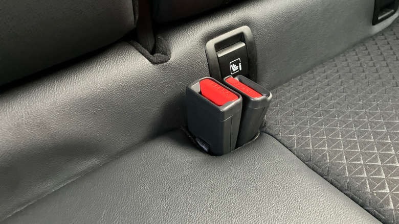 Nissan Juke 1.0 DiG-T N-Connecta 5dr Petrol Hatchback